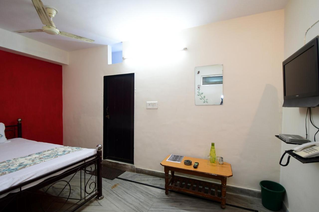 Hotel New India Guest House Джайпур Екстериор снимка