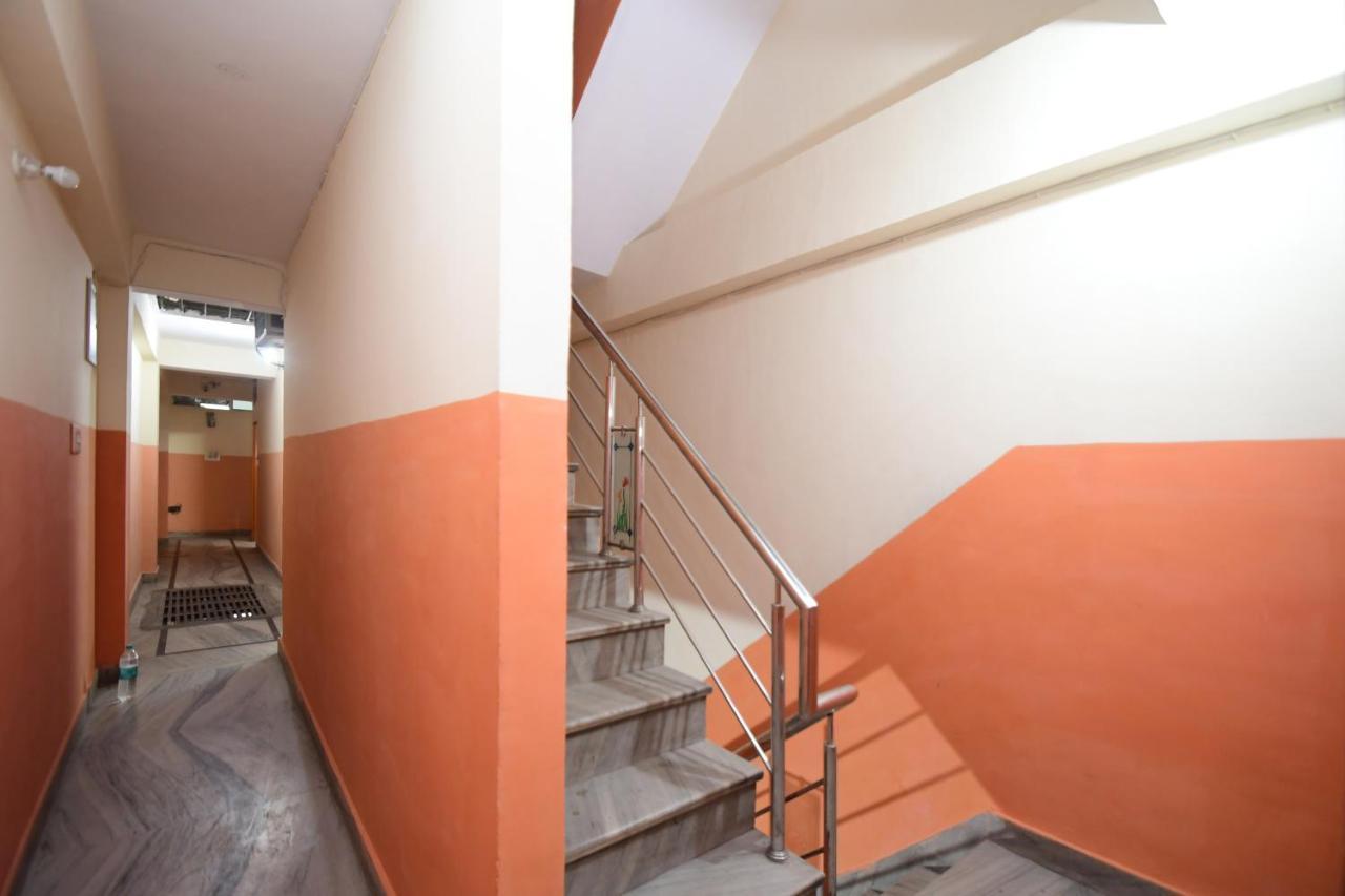 Hotel New India Guest House Джайпур Екстериор снимка