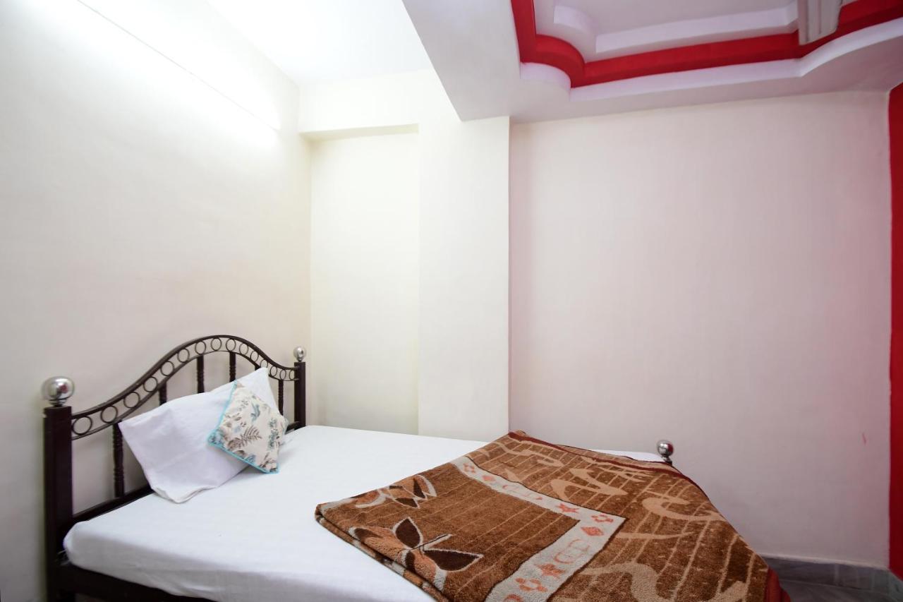Hotel New India Guest House Джайпур Екстериор снимка