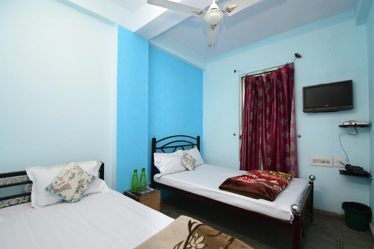 Hotel New India Guest House Джайпур Екстериор снимка