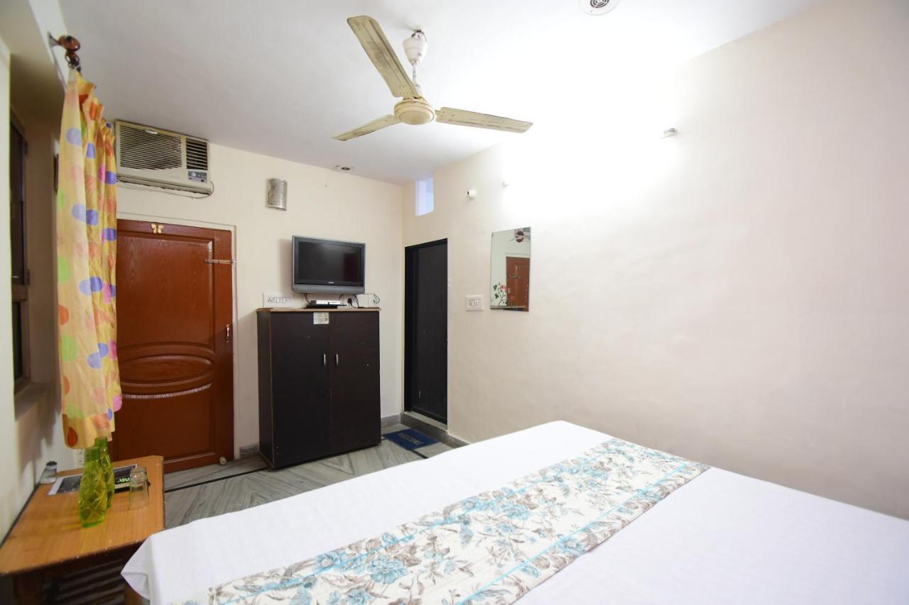 Hotel New India Guest House Джайпур Екстериор снимка
