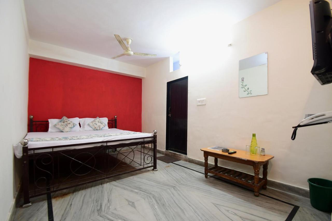 Hotel New India Guest House Джайпур Екстериор снимка